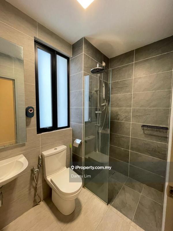 Service Residence for Rent in Paramount Utropolis by Danny Lim - iProperty.com.my