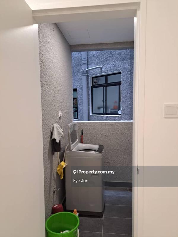 Service Residence for Sale in AraTre' Residences by Kye Jon - iProperty.com.my