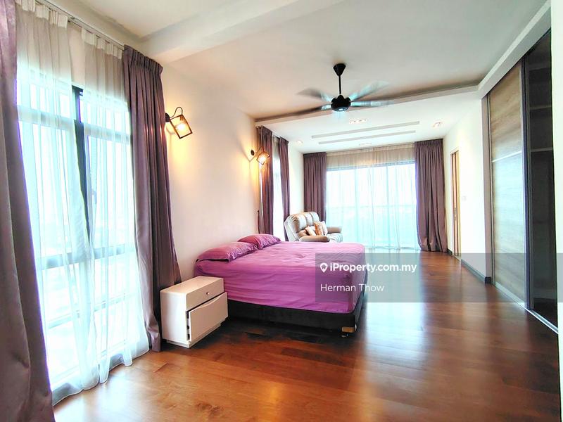 Service Residence for Sale in Isola by Herman Thow - iProperty.com.my
