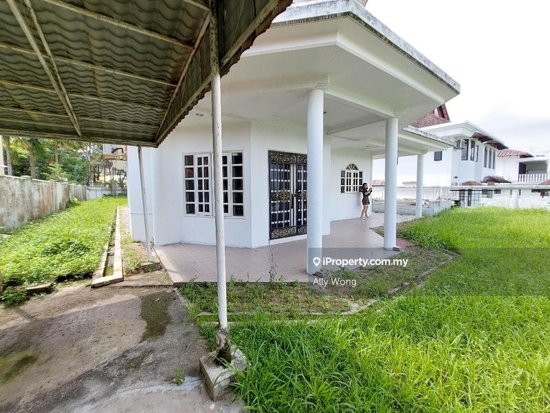 Bungalow House for Sale in Taman U Thant, Ampang by Ally Wong - iProperty.com.my
