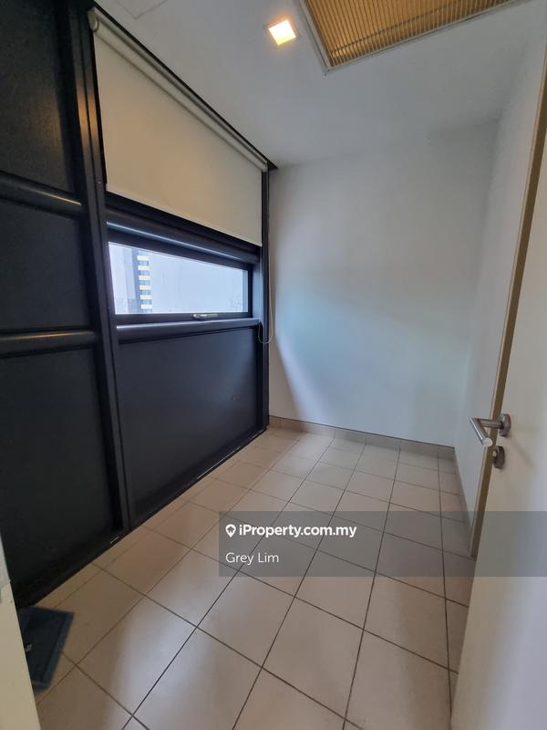 Condominium for Sale in Condominium @ The Troika by Grey Lim - iProperty.com.my