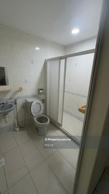Townhouse for Rent in Country Heights, Kajang by Roy Lai - iProperty.com.my