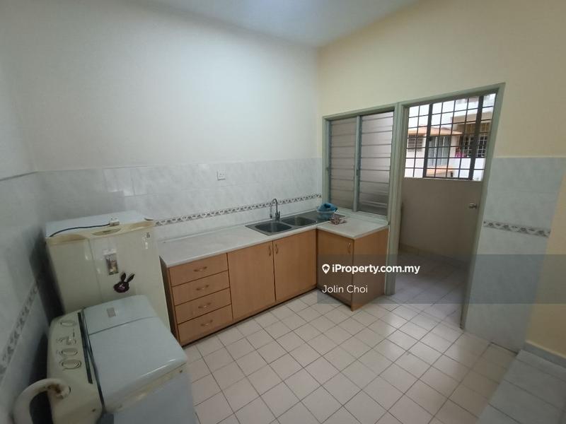 Apartment for Sale in Pangsapuri Sri Camellia by Jolin Choi - iProperty.com.my