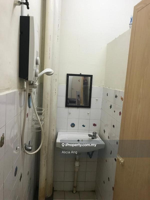 Pangsapuri untuk Dijual di Pangsapuri Sri Tanjung oleh Alicia Ang - iProperty.com.my