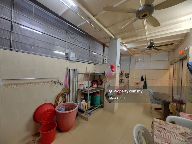 Townhouse for Sale in Taman Lagenda Mas, Cheras by Meis Chua - iProperty.com.my