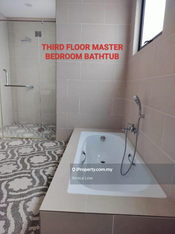 Rumah Berangkai 3 Tingkat untuk Dijual di 16 Sierra, Puchong oleh Arnica Low - iProperty.com.my