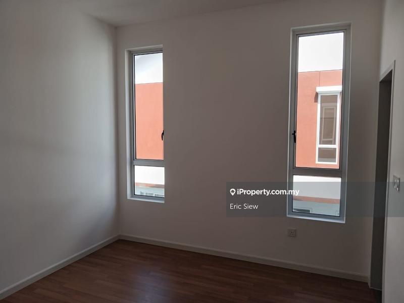 Cluster House for Sale in Alam Sari, Bangi by Eric Siew - iProperty.com.my