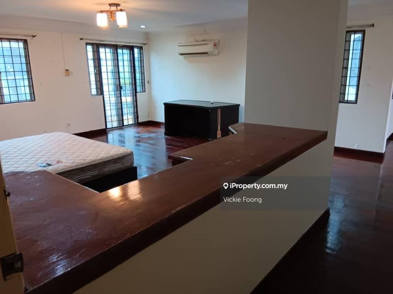 Bungalow House for Sale in Kampung Tunku, Petaling Jaya by Vickie Foong - iProperty.com.my