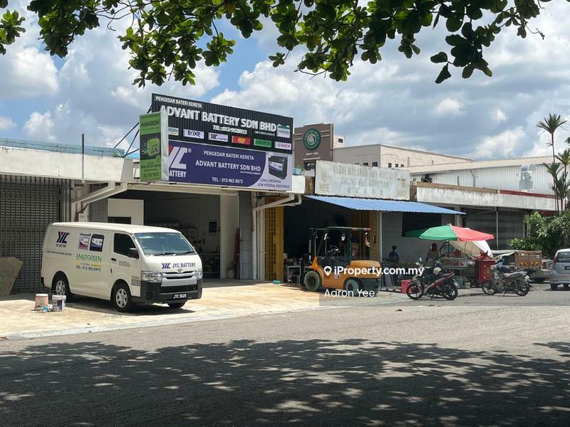 Terrace Factory for Sale in Taman Taming Jaya, Balakong by Aaron Yee - Exterior - iProperty.com.my