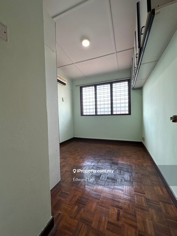 Rumah Berangkai 2 Tingkat untuk Dijual di Usj 2, Subang Jaya oleh Edward Lim - iProperty.com.my