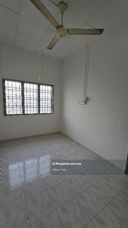 1.5-storey Terraced House for Sale in Taman Bukit Perdana, Batu Pahat by Albert Teo - iProperty.com.my