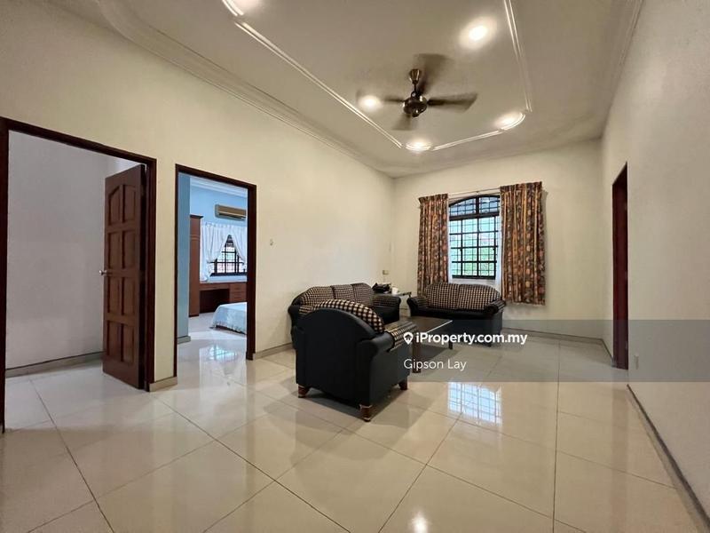 Semi-Detached House for Sale in Taman Delima, Kluang by Gipson Lay - iProperty.com.my