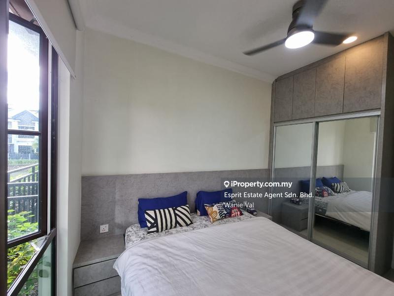 For Rent - Isle of Kamares