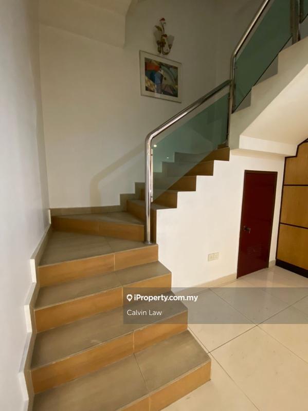 2.5-storey Terraced House for Sale in Bandar Utama 10, Bandar Utama by Calvin Law - iProperty.com.my
