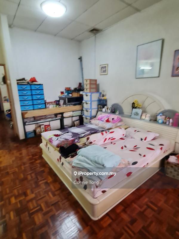 Semi-Detached House for Sale in Sea Park, Petaling Jaya by Connie Tong - iProperty.com.my