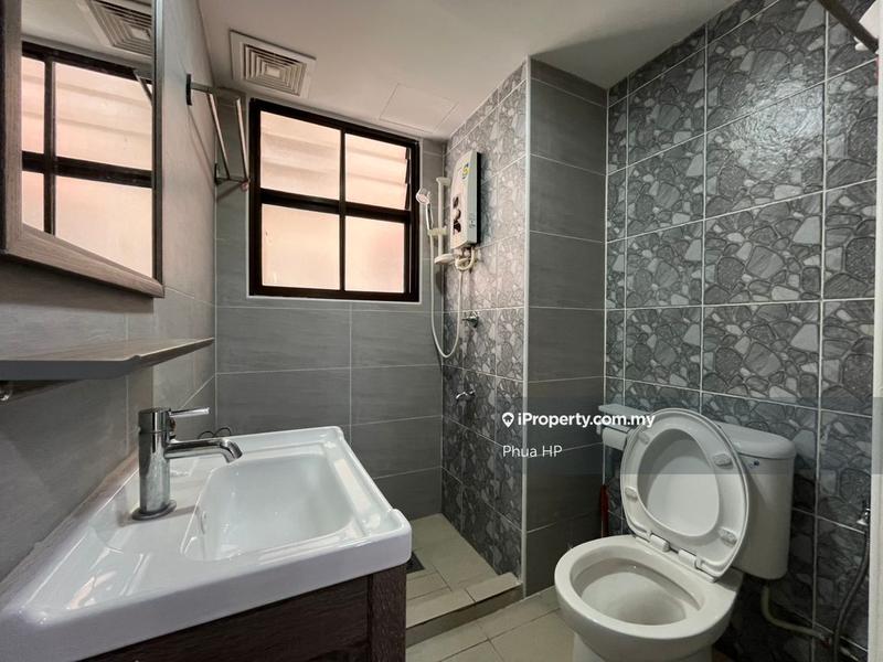 Kondominium untuk Dijual di Mont Kiara Pines oleh Phua HP - iProperty.com.my