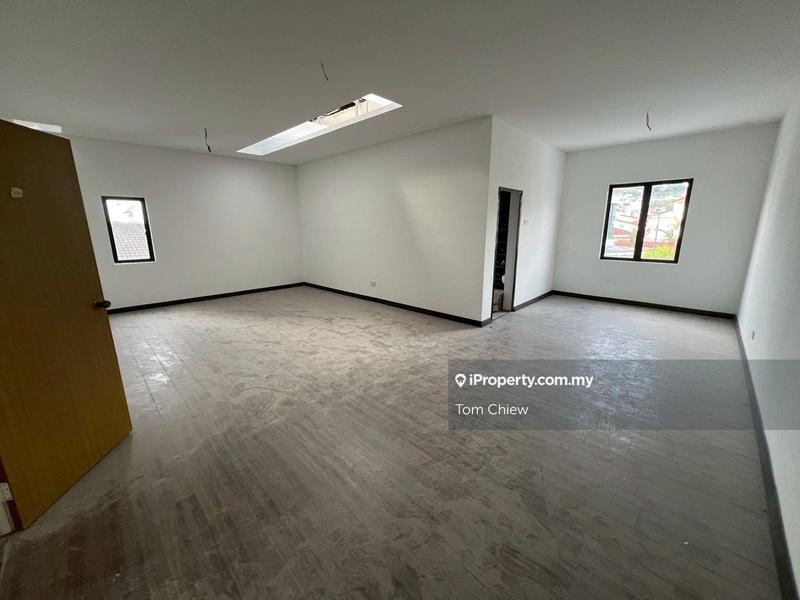 Semi-Detached House for Sale in Taman Kolam Air, Johor Bahru by Tom Chiew - iProperty.com.my