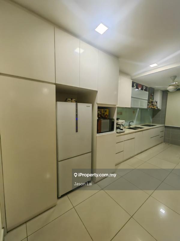 For Sale - Aston Kiara 3