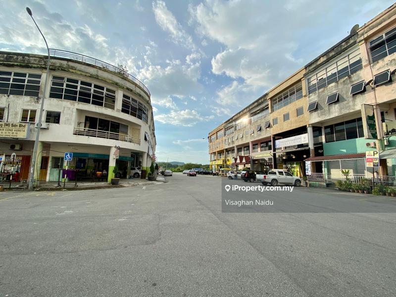Kedai-Pejabat untuk Dijual di Bandar Country Homes Kota Emerald Rawang, Rawang oleh Visaghan Naidu - iProperty.com.my