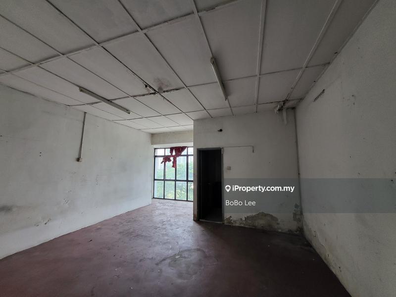 Shop / Office untuk Dijual di Taman Indrahana, Kuchai Lama oleh BoBo Lee - iProperty.com.my