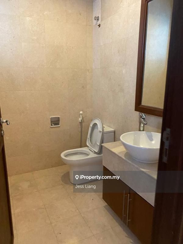 Rumah Berkembar untuk Dijual di Damansara Jaya, Petaling Jaya oleh Jess Liang - iProperty.com.my