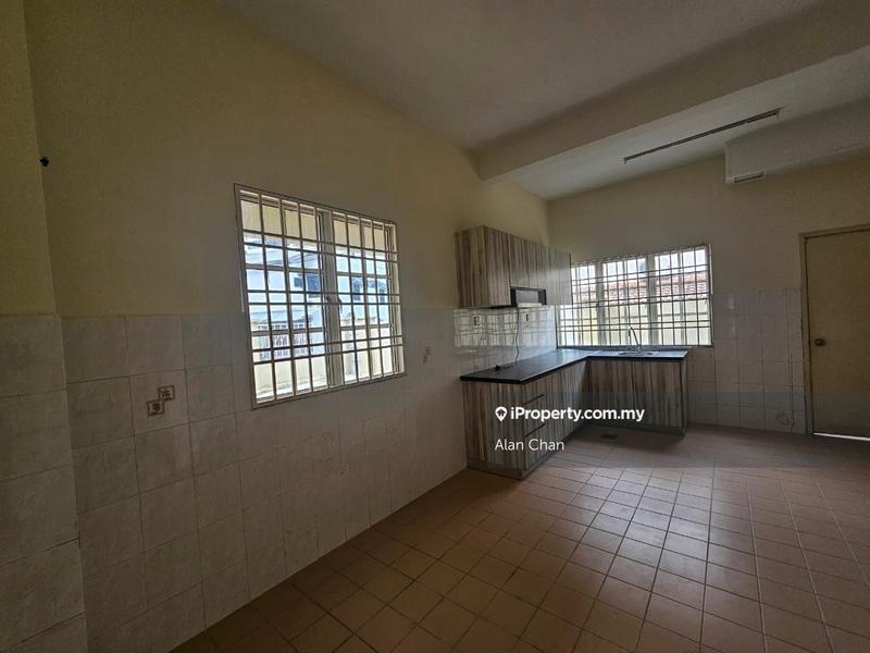 Rumah Teres 2.5-Tingkat untuk Dijual di Bandar Puteri Puchong, Puchong oleh Alan Chan - iProperty.com.my
