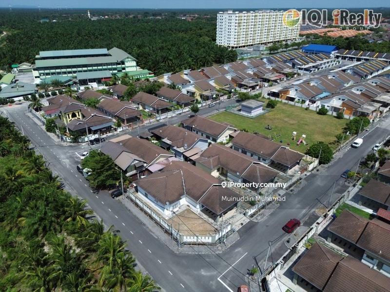 Banglo untuk Dijual di Taman Lekir Bestari, Lekir oleh Muinuddin Muhamad - iProperty.com.my