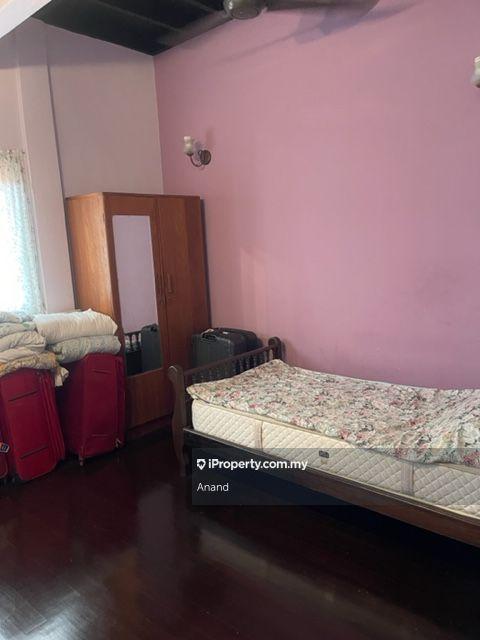 Bungalow House for Sale in BUKIT BANANG GOLF & COUNTRY VILLA, BATU PAHAT, Batu Pahat by Anand - iProperty.com.my