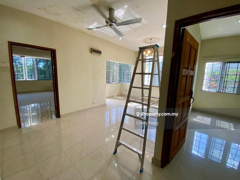Rumah Berkembar untuk Dijual di Kelana Jaya, Petaling Jaya oleh Cindy Fong - iProperty.com.my