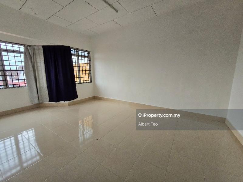 Rumah Berangkai 2 Tingkat untuk Dijual di Taman Bukit Flora 2, Batu Pahat oleh Albert Teo - iProperty.com.my