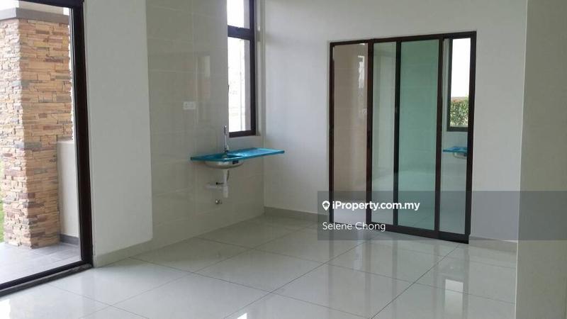 Banglo untuk Dijual di f1ar2, Semenyih oleh Selene Chong - iProperty.com.my