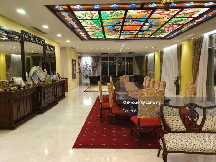 For Sale - 8 Gurney (The Shore Condominium)