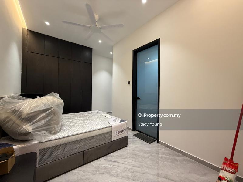 Rumah Berkembar untuk Dijual di Ampang Jaya, Ampang oleh Stacy Young - iProperty.com.my