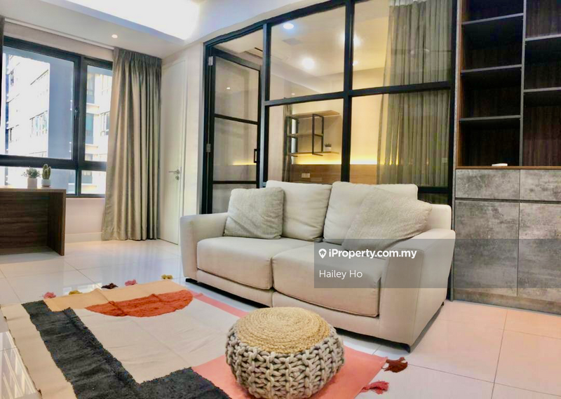 For Sale - Pandora @ Tropicana Metropark