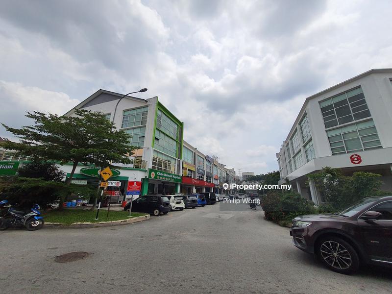 Shop / Office untuk Disewa di Taman Equine, Seri Kembangan oleh Philip Wong - iProperty.com.my