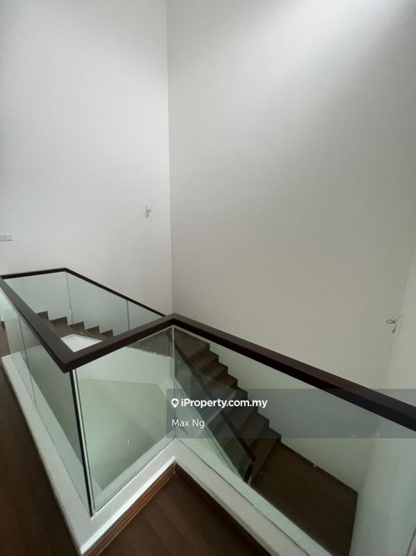 For Sale - d'Brightton