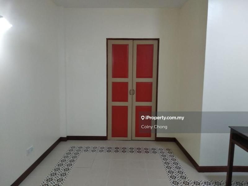 Kedai untuk Dijual di Barrack Road, Taiping oleh Colny Chong - iProperty.com.my