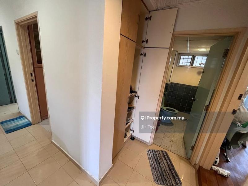 Apartment for Sale in Casa Venicia Apartment by JH Tee - iProperty.com.my