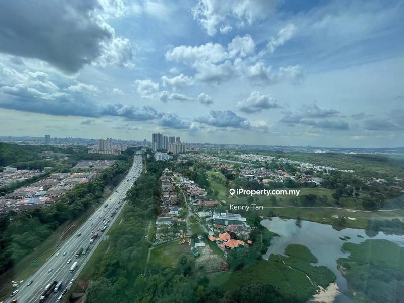 For Sale - Dianthus @ Tropicana Gardens