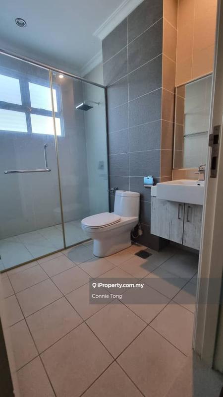 Rumah Berkembar untuk Dijual di Kelana Jaya, Petaling Jaya oleh Connie Tong - iProperty.com.my