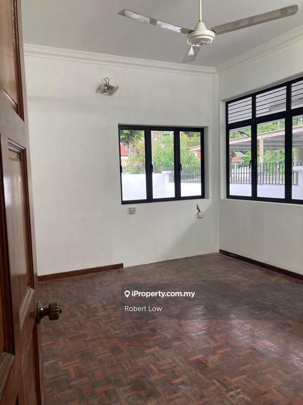 Semi-Detached House for Sale in Pantai Jerejak, Bayan Lepas by Robert Low - iProperty.com.my
