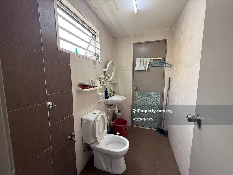 Rumah Berangkai 2 Tingkat untuk Dijual di Taman Saujana KLIA, Sepang oleh Azizirrahim - iProperty.com.my