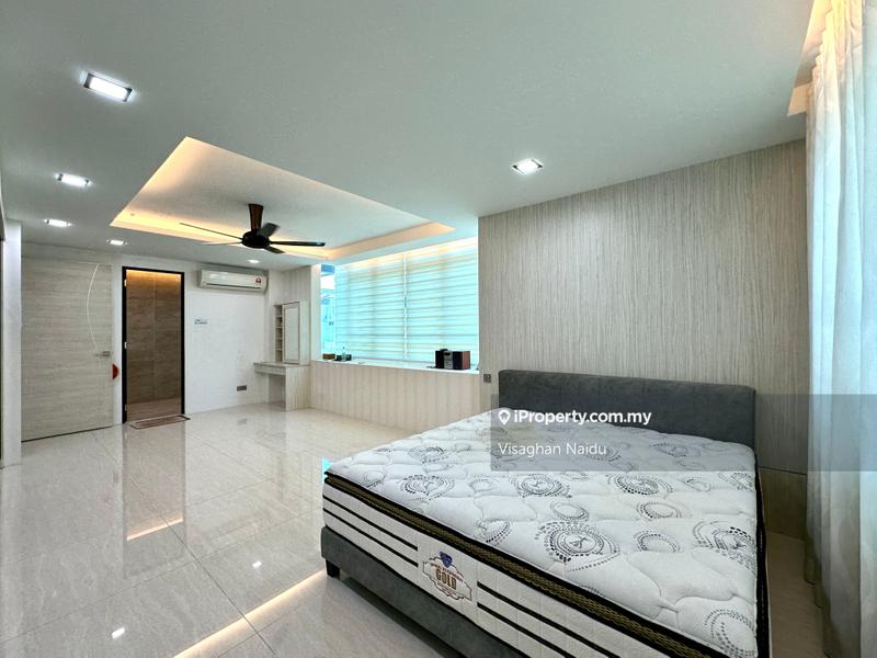 Banglo untuk Dijual di Ivory Heights Desa 8 Bandar Country Homes, Rawang oleh Visaghan Naidu - iProperty.com.my