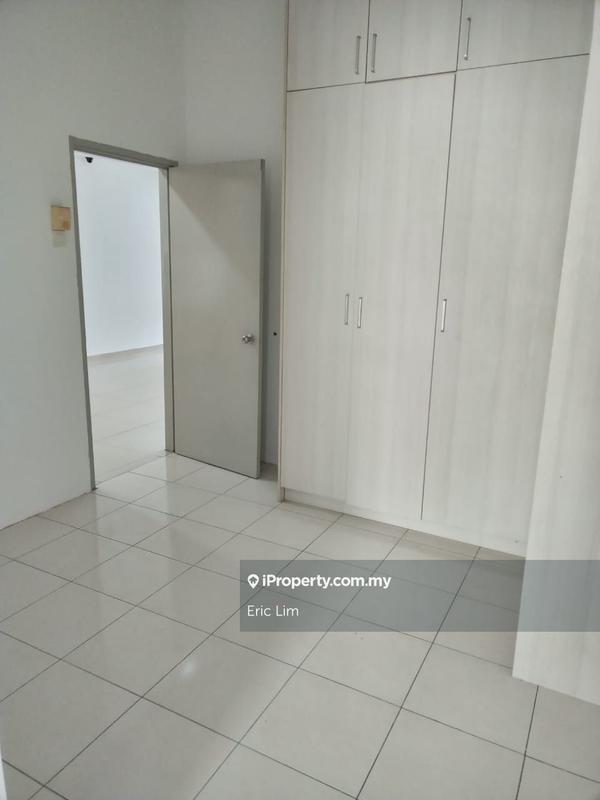 Rumah Bandar untuk Dijual di Chestwood Terrace 1, Bandar Utama, Kayu Ara oleh Eric Lim - iProperty.com.my