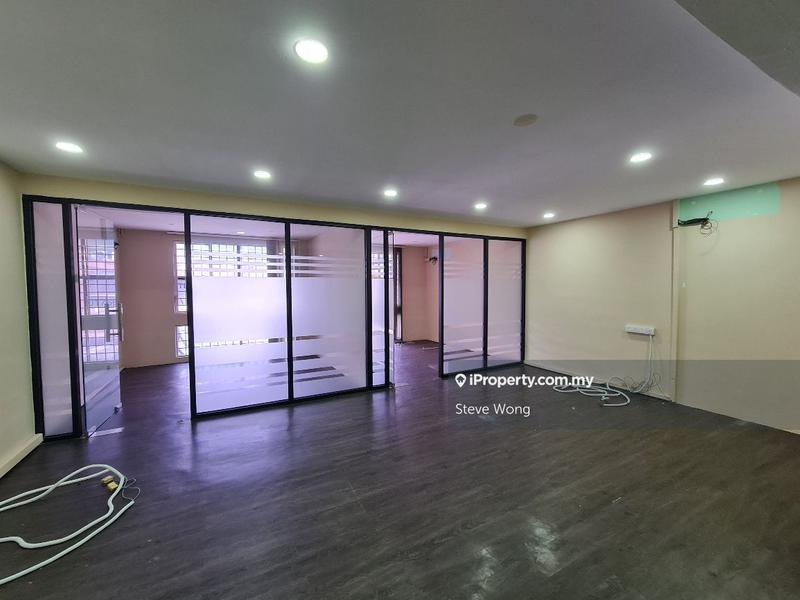For Rent - Danau Business Centre