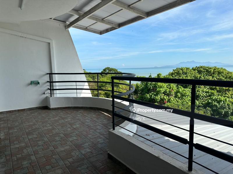 3-storey Terraced House for Sale in Batu Feringghi, Penang by Stefy K - iProperty.com.my