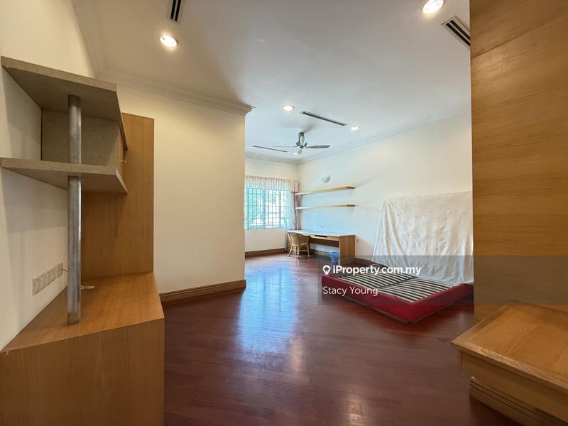 Bungalow House for Sale in Country Heights, Kajang by Stacy Young - iProperty.com.my