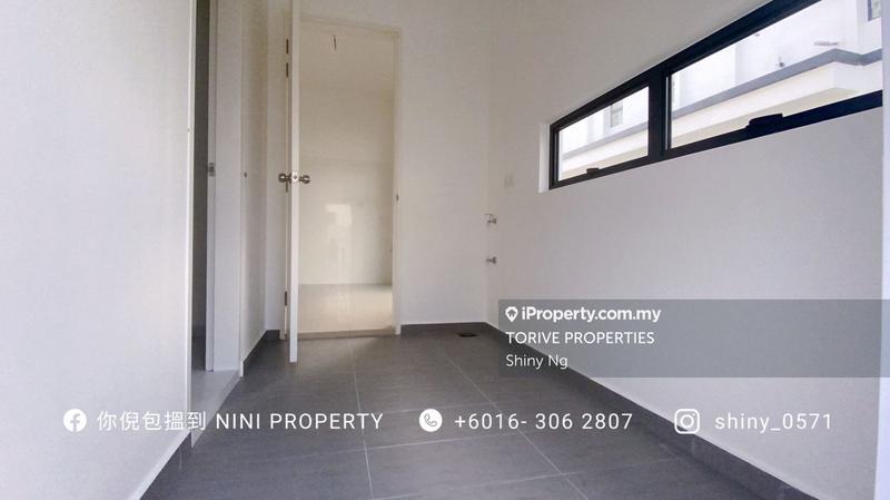 Rumah Berkembar untuk Dijual di Eco Grandeur, Puncak Alam oleh Shiny Ng - iProperty.com.my