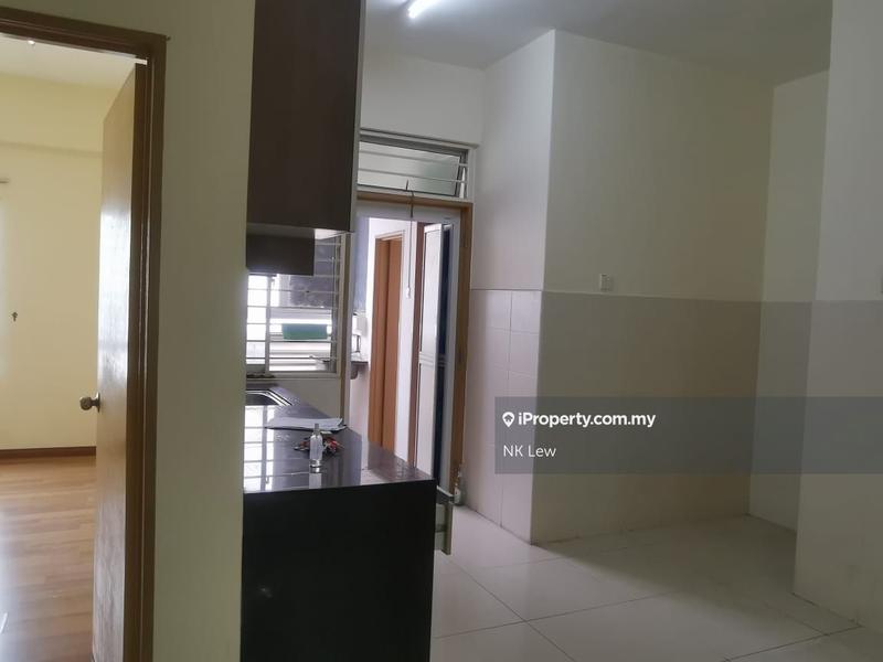 Kondominium untuk Dijual di Bayan Villa, Seri Kembangan oleh NK Lew - iProperty.com.my
