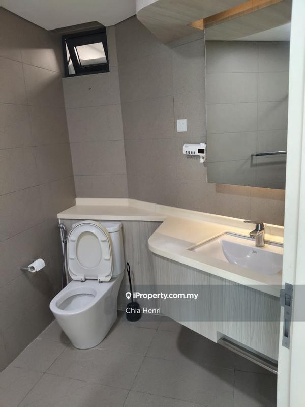 Rumah Bandar untuk Dijual di Pju 1a, Ara Damansara oleh Chia Henri - iProperty.com.my